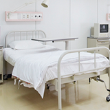 治療・救援費用を無制限に補償